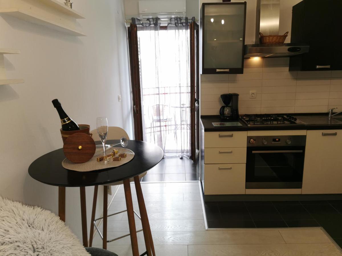 Apartments Nea Rovinj Exterior photo