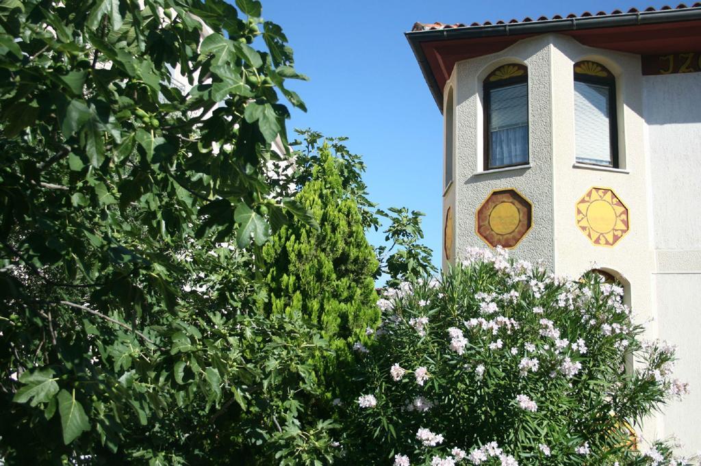 Apartments Nea Rovinj Exterior photo