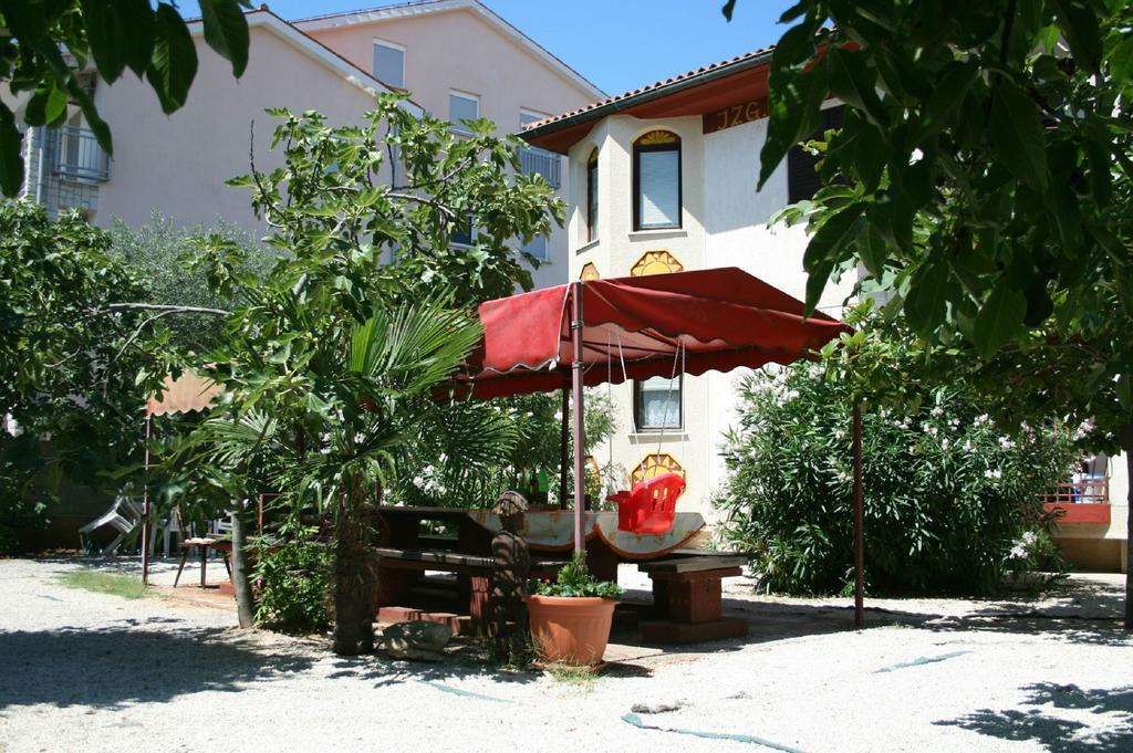 Apartments Nea Rovinj Exterior photo
